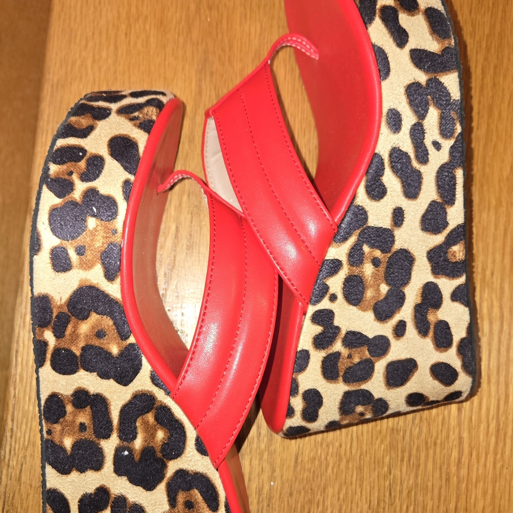 Red and Leopard Print Wedge Heels - Picture 2 of 7